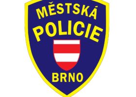 Skupina výrostků se pokusila oloupit dvojici u hlavního nádraží